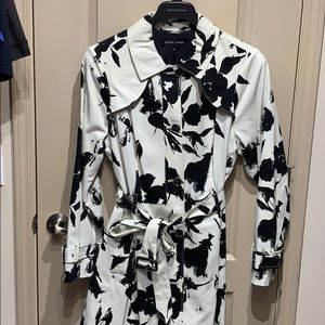 Black river light weight rain coat 1x nwot